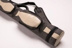 CUEL Billard-Köcher Suede Grey 2/2 Für Pool-Billard-Queues, Aus Kunst-Wildleder, Mit Schultergurt, Tragegriff Und Zwei Seitentaschen Für Billardzubehör