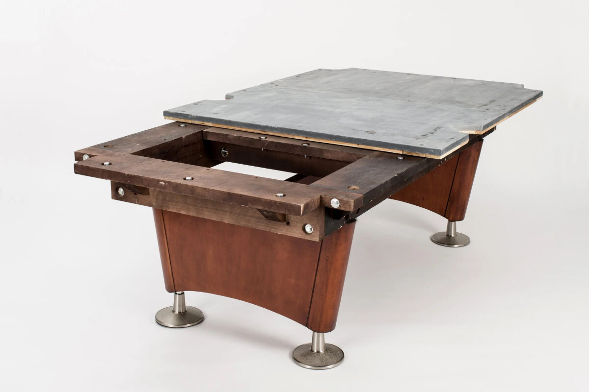 Cuel Pro II Turnier-Billardtisch, 8-Fuß, mahagoni