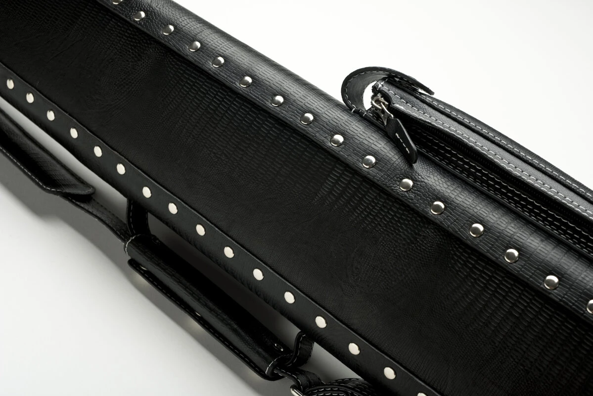 Cuel Billard-Köcher „Hustler Black“ 3/5 für Pool-Billard-Queues, schwarz, aus feinem Kunstleder, mit drei Seitentaschen für Billardzubehör