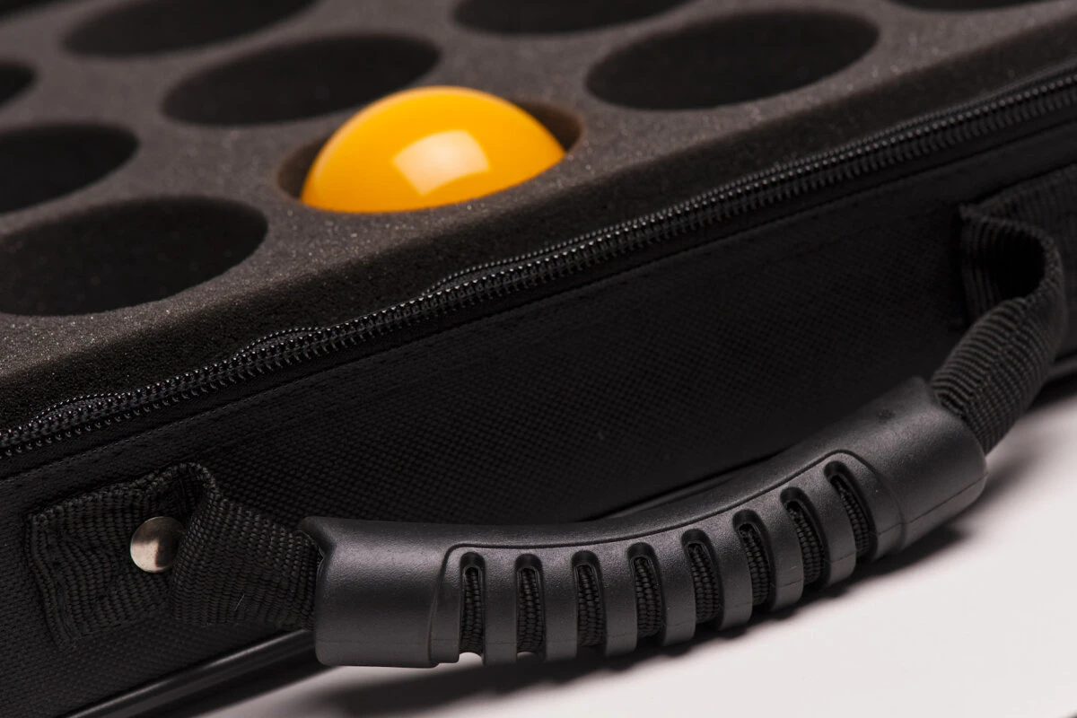 Kugel-Koffer / Ball-Tasche für 16 Pool-Billard-Kugeln 57,2mm